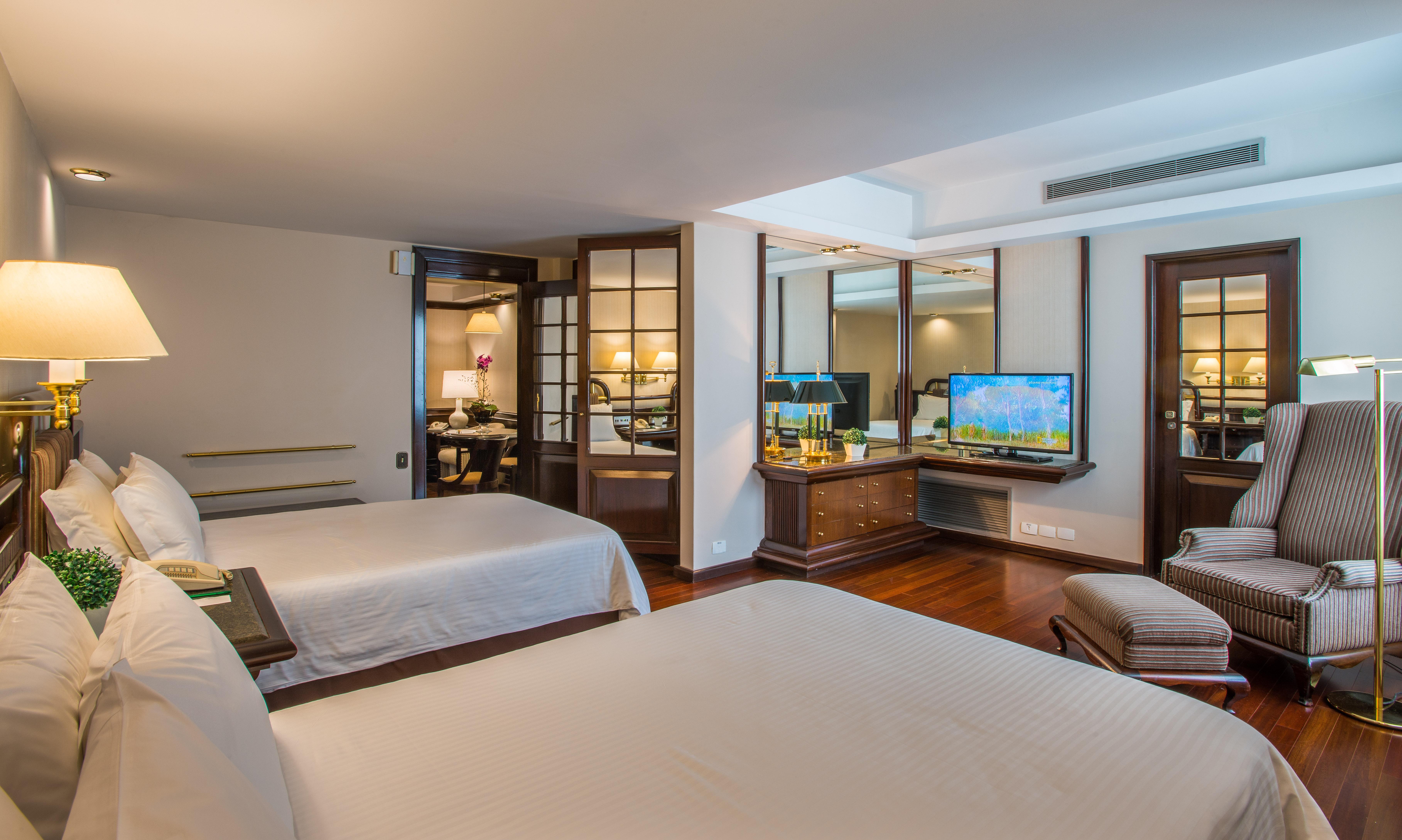 Bourbon Hotel & Suites 库里提巴 外观 照片 Deluxe Suite