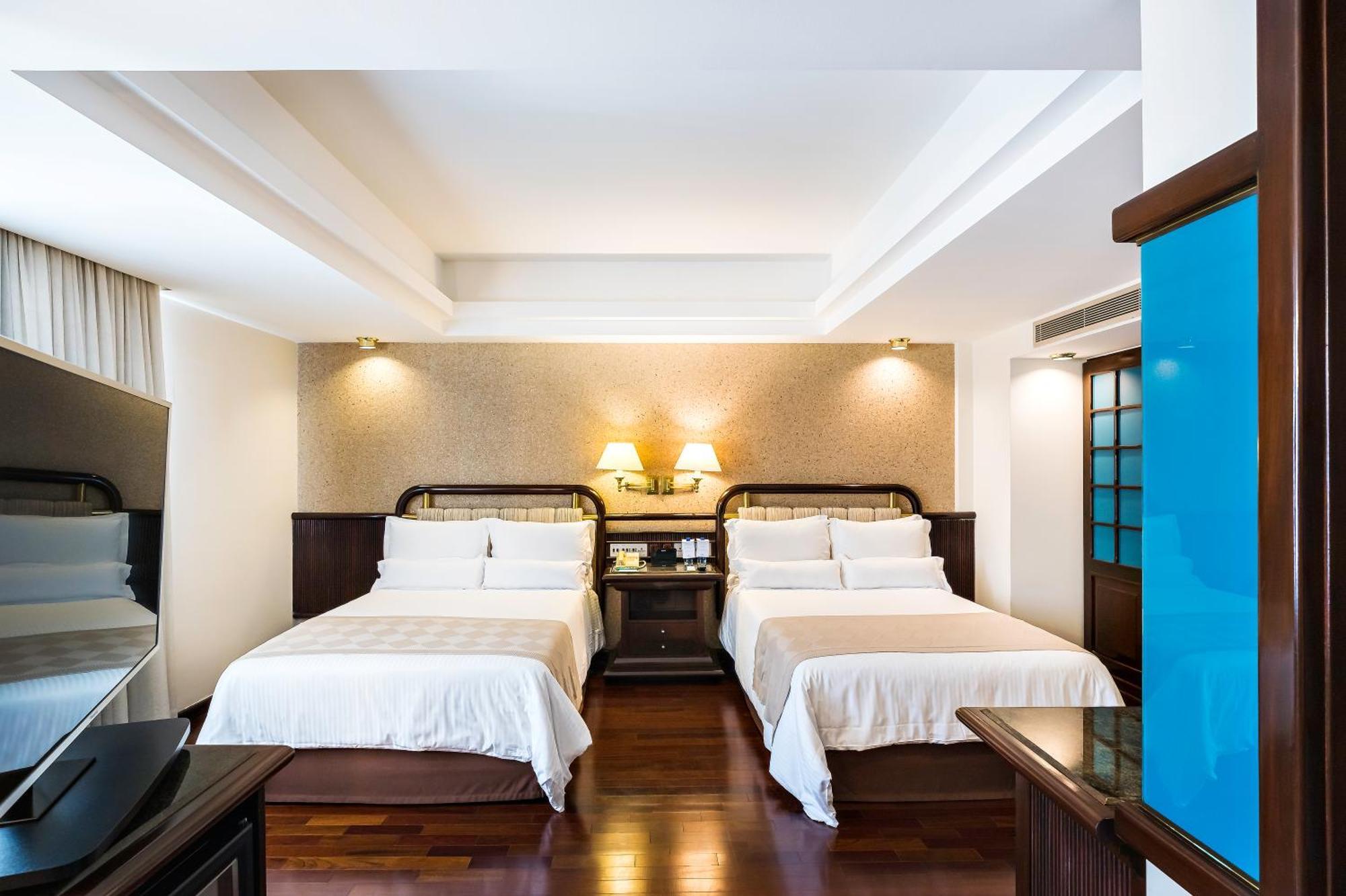 Bourbon Hotel & Suites 库里提巴 外观 照片 Deluxe Room