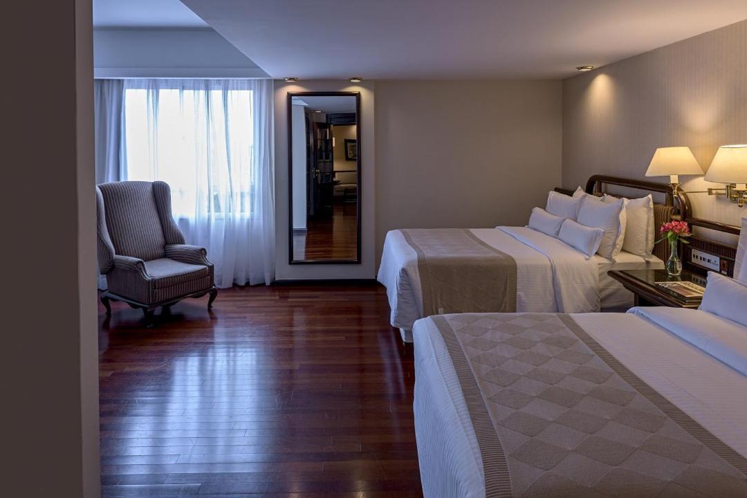 Bourbon Hotel & Suites 库里提巴 外观 照片