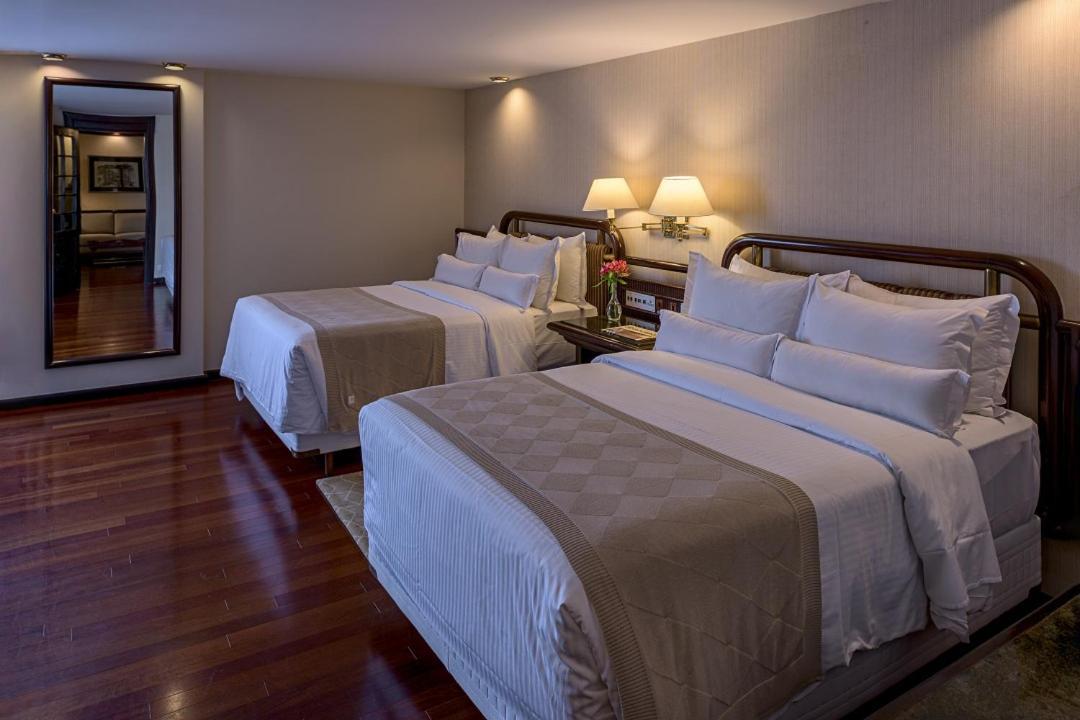 Bourbon Hotel & Suites 库里提巴 外观 照片